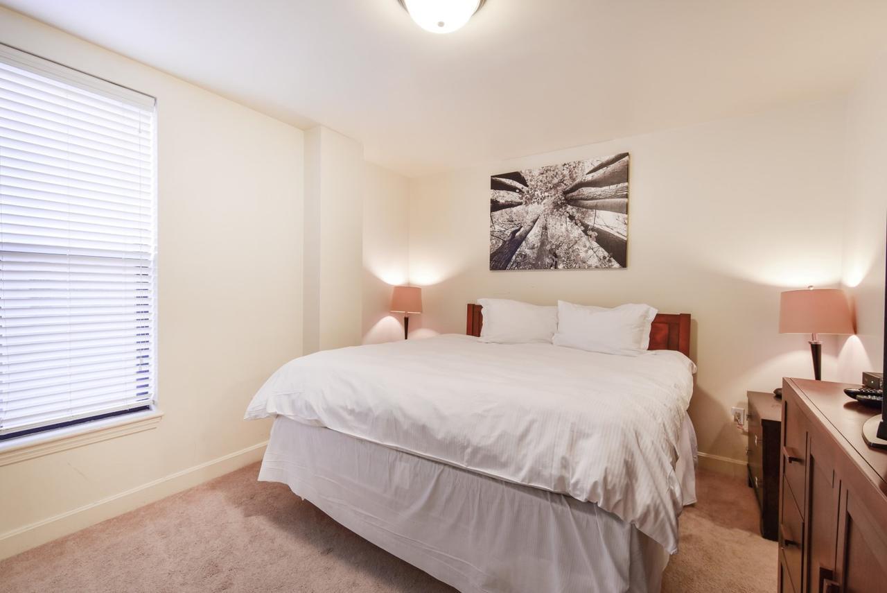 Global Luxury Suites Boston Back Bay Room photo