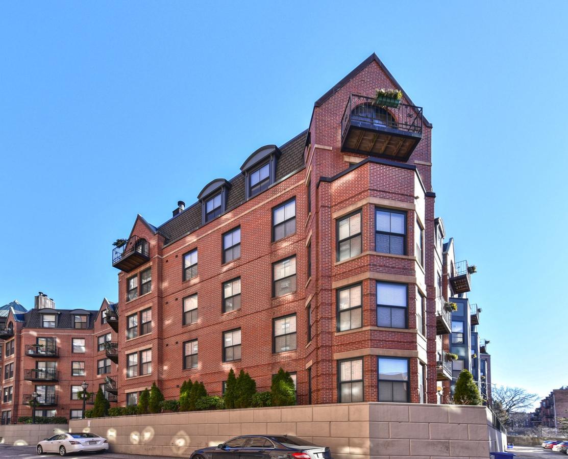 Global Luxury Suites Boston Back Bay Exterior photo